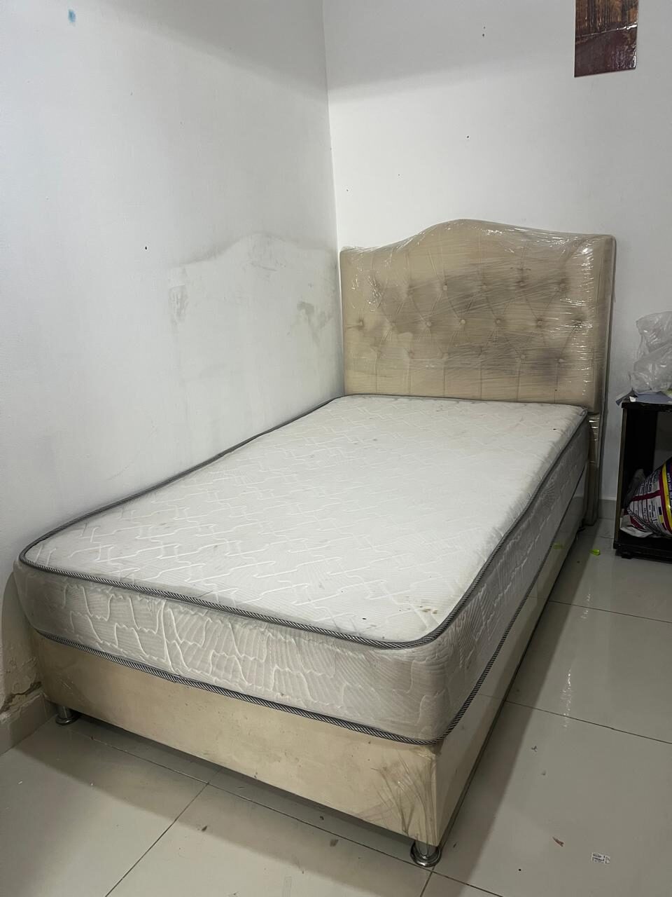 Riyadh, Household Items, SAR 220,  Medium Bed Set