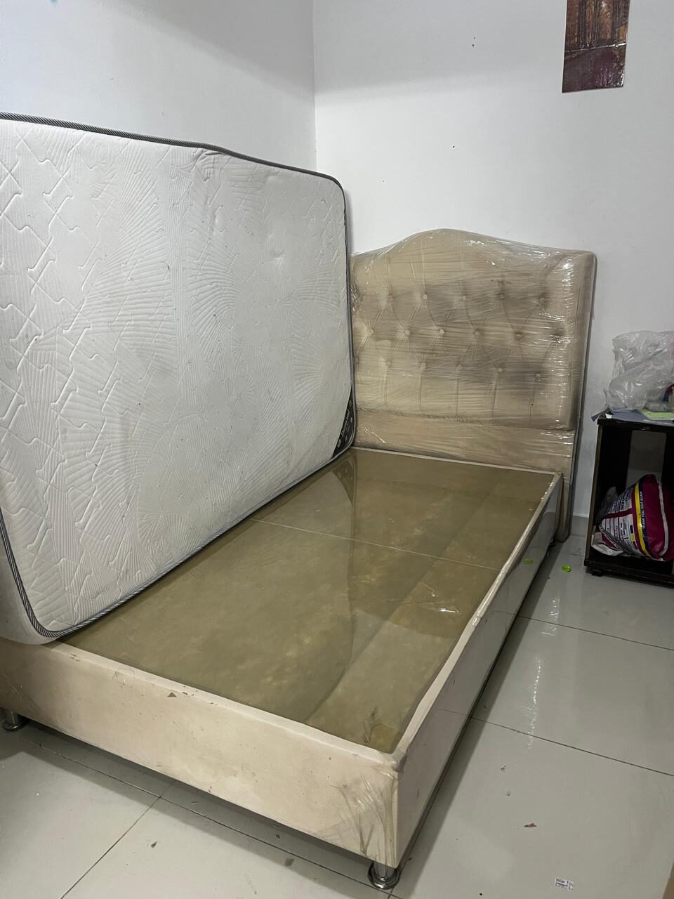 Riyadh, Household Items, SAR 220,  Medium Bed Set