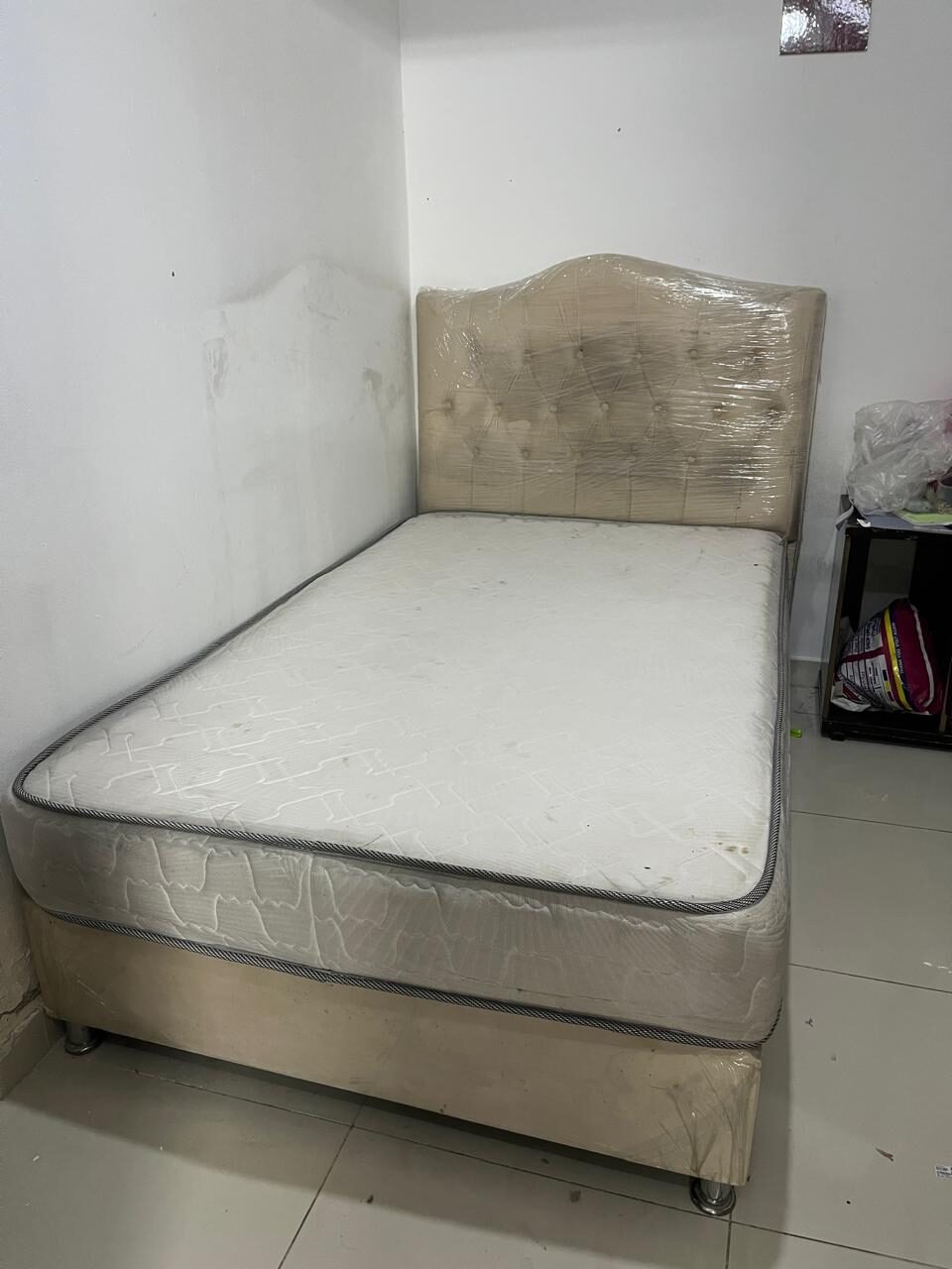 Riyadh, Household Items, SAR 220,  Medium Bed Set