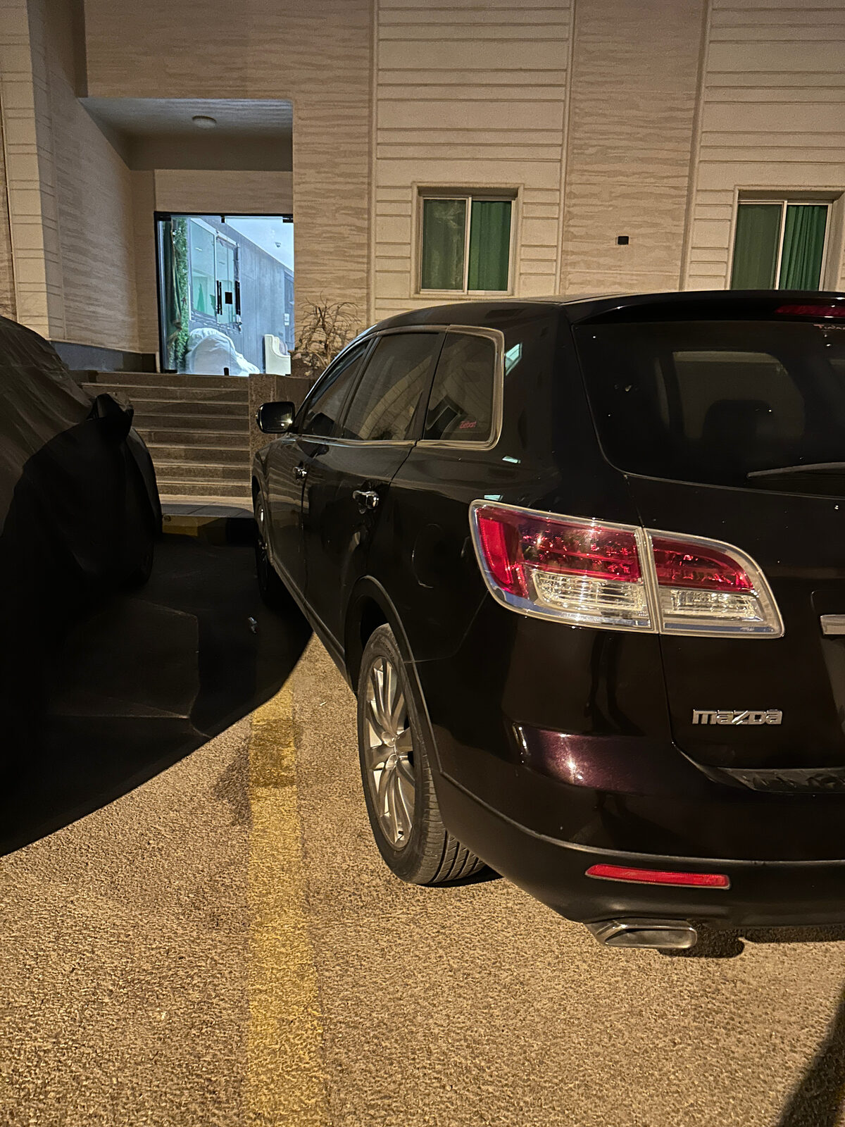 Al Malaz, Vehicles, Cars & Trucks , SAR 32000,  Mazda CX-09,  2009,  Automatic,  201000 KM,  Mazda CX9  Model Clean