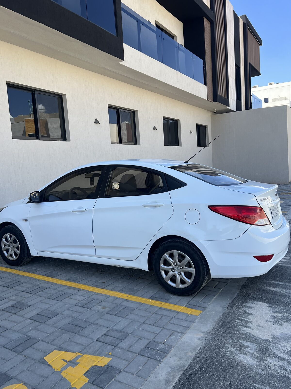 Riyadh, Vehicles, Cars & Trucks , SAR 18500,  Hyundai Accent,  2015,  Automatic,  296000 KM,   20115 Model For Sale