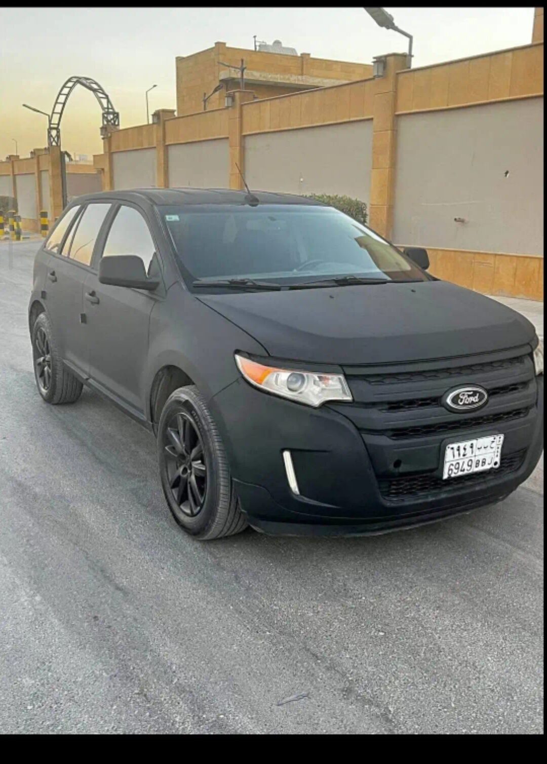 Riyadh, Passenger Transport, Pick And Drop Available ( Comfortable Car Ford Edge)