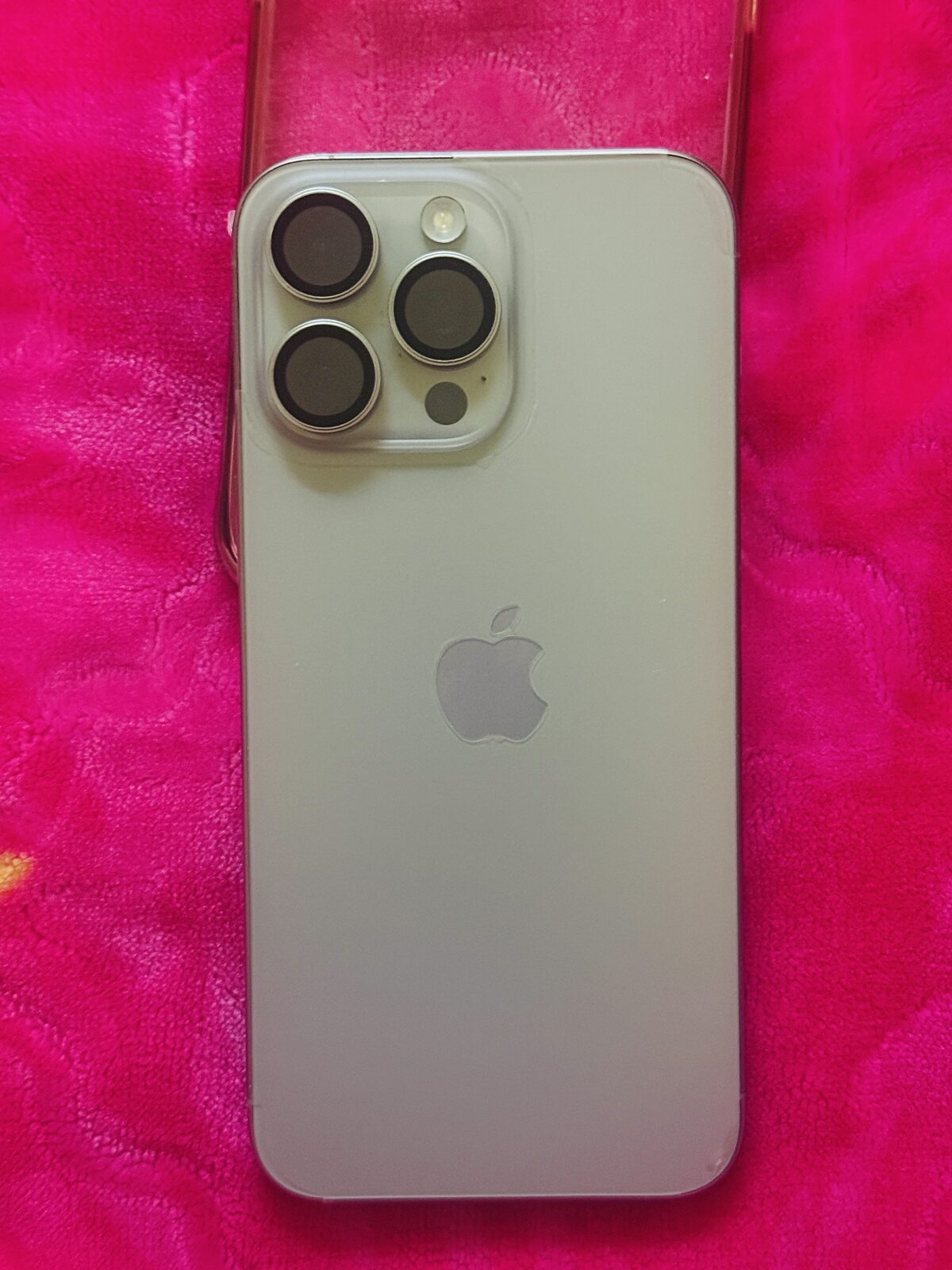 Riyadh, Mobile Phones, SAR 28000,  IPhone 15 Pro Max 256 Silver