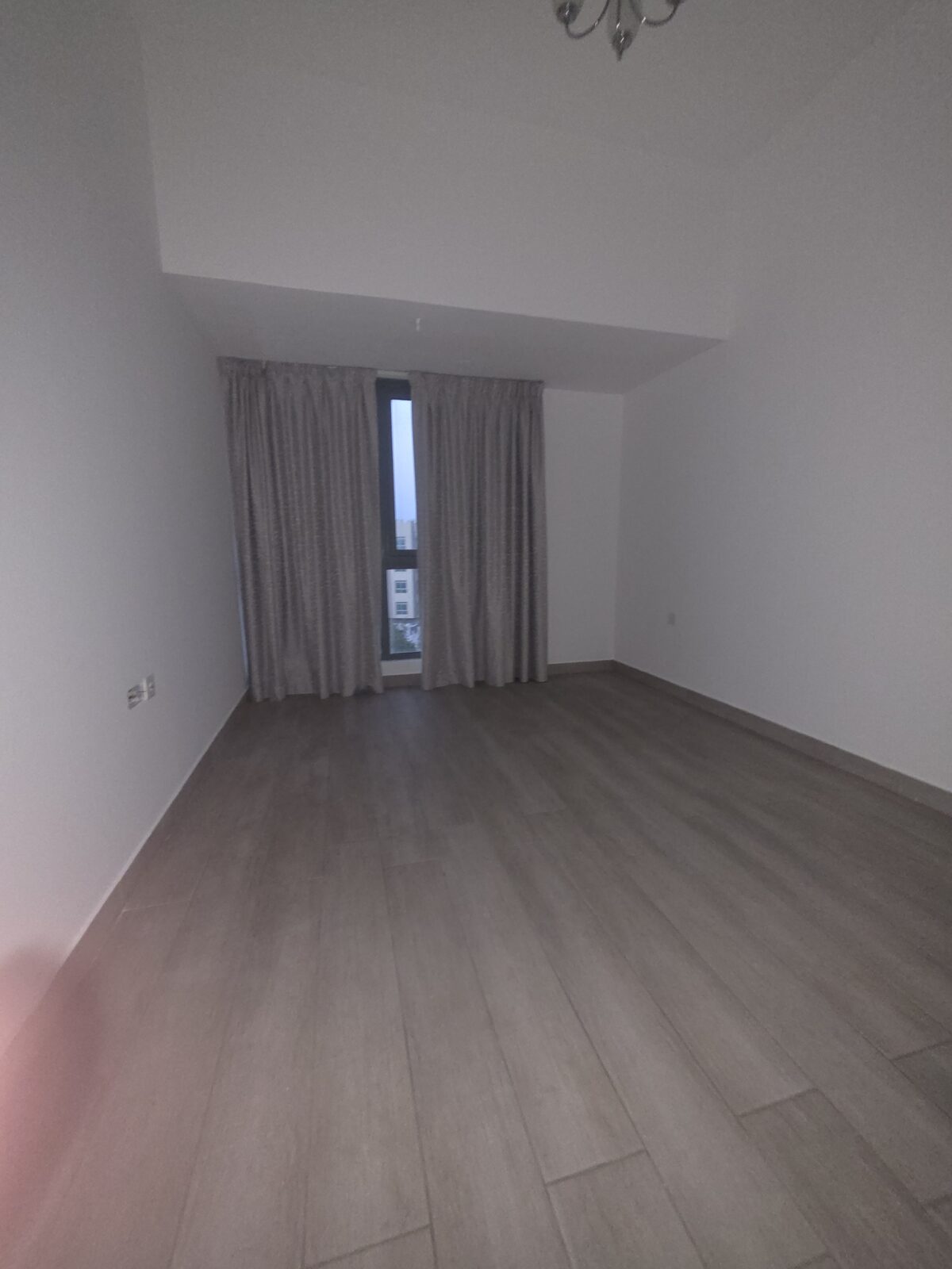 Adliya, Apartments, Flats, Houses & Villas, BHD 220/month,  1 BR,  @1BATHROOM Hall Kitchen Open Without Electricity Car Parking