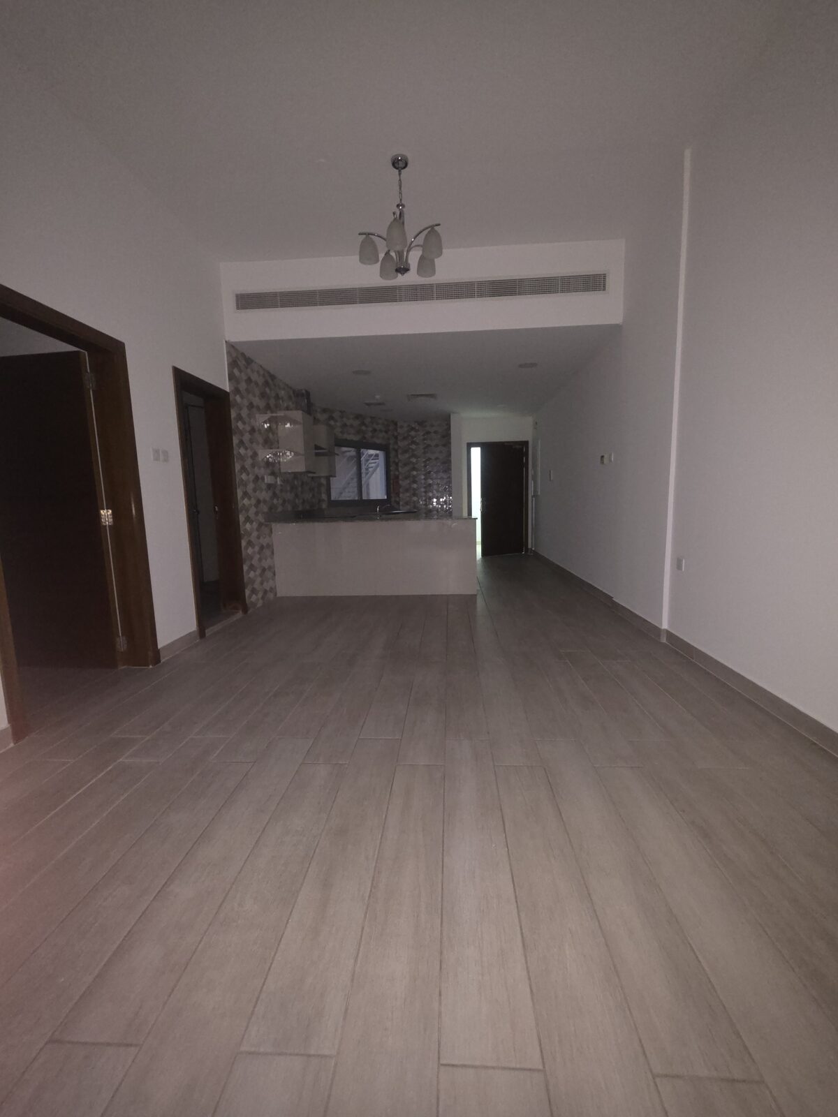 Adliya, Apartments, Flats, Houses & Villas, BHD 220/month,  1 BR,  @1BATHROOM Hall Kitchen Open Without Electricity Car Parking