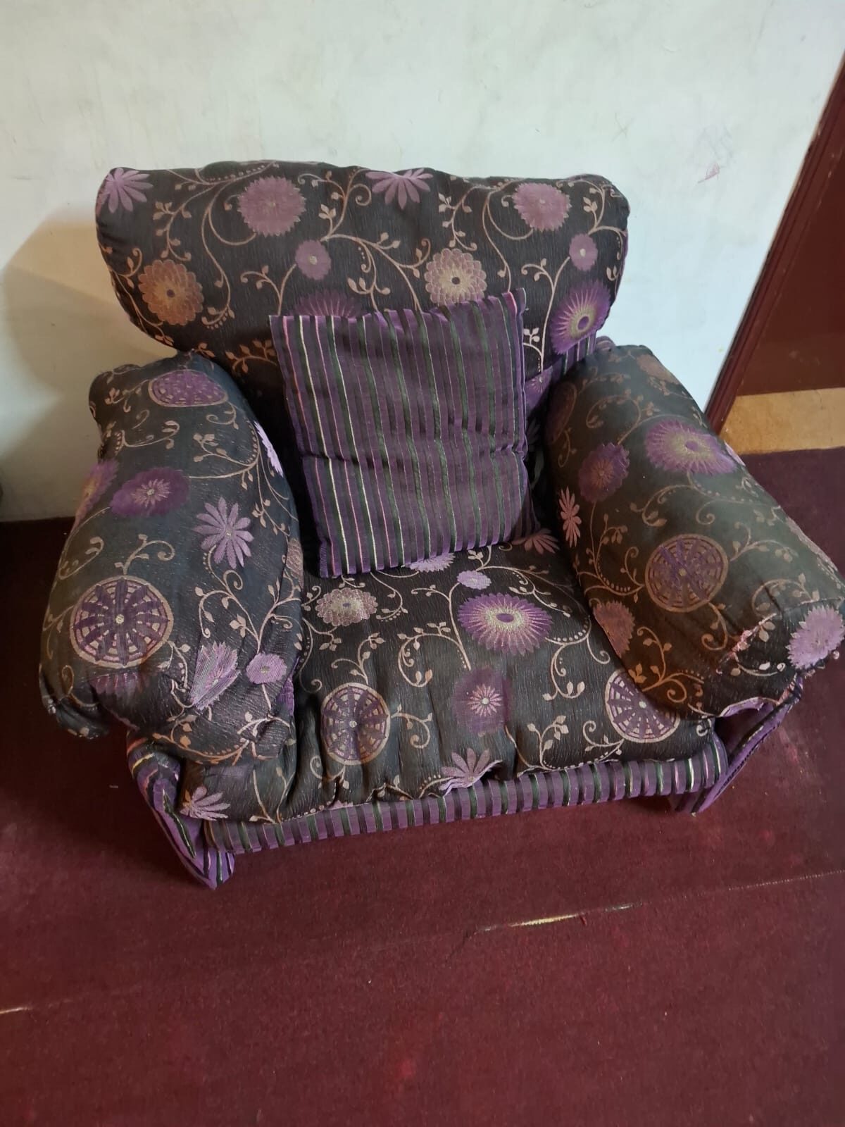 Zinj, Household Items, BHD 20,  URGENT SALE OF HOUSEHOLD ITEMS - MOVING TO FURNISHED FLAT