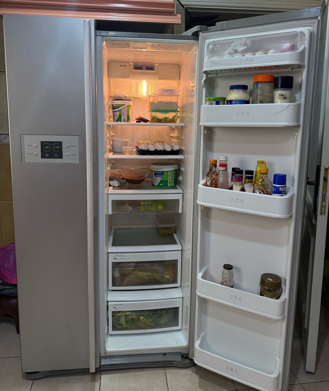Jeddah, Appliances, SAR 1800,  Fridge For Sale