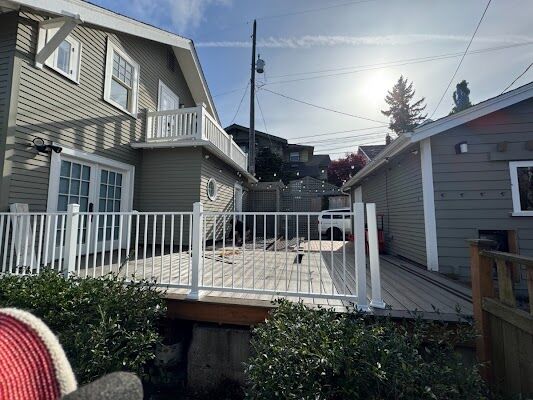Seattle, Business, A Seattle Deck Builder Can Improve The Flow Of Your Outdoor Event!