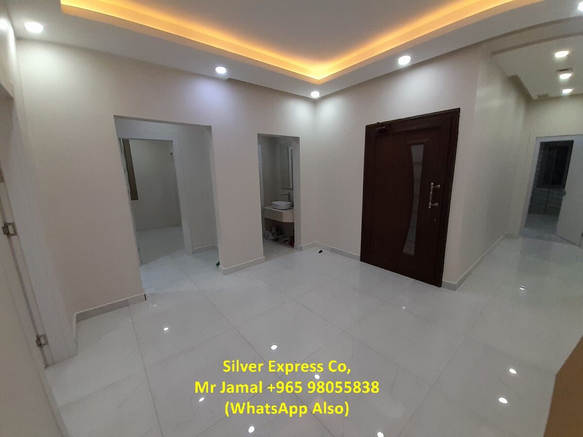 Funaitees, Apartments, Flats, Houses & Villas, KWD 800/month,  4 BR,  300 Sq. Meter,  4 Master Bedroom Villa Floor For Rent In Finatees.