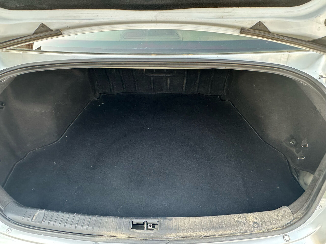 Dammam, Vehicles, Cars & Trucks , SAR 1,  Hyundai Sonata,  2007,  Automatic,  300000 KM,   Well Maintained For Sale
