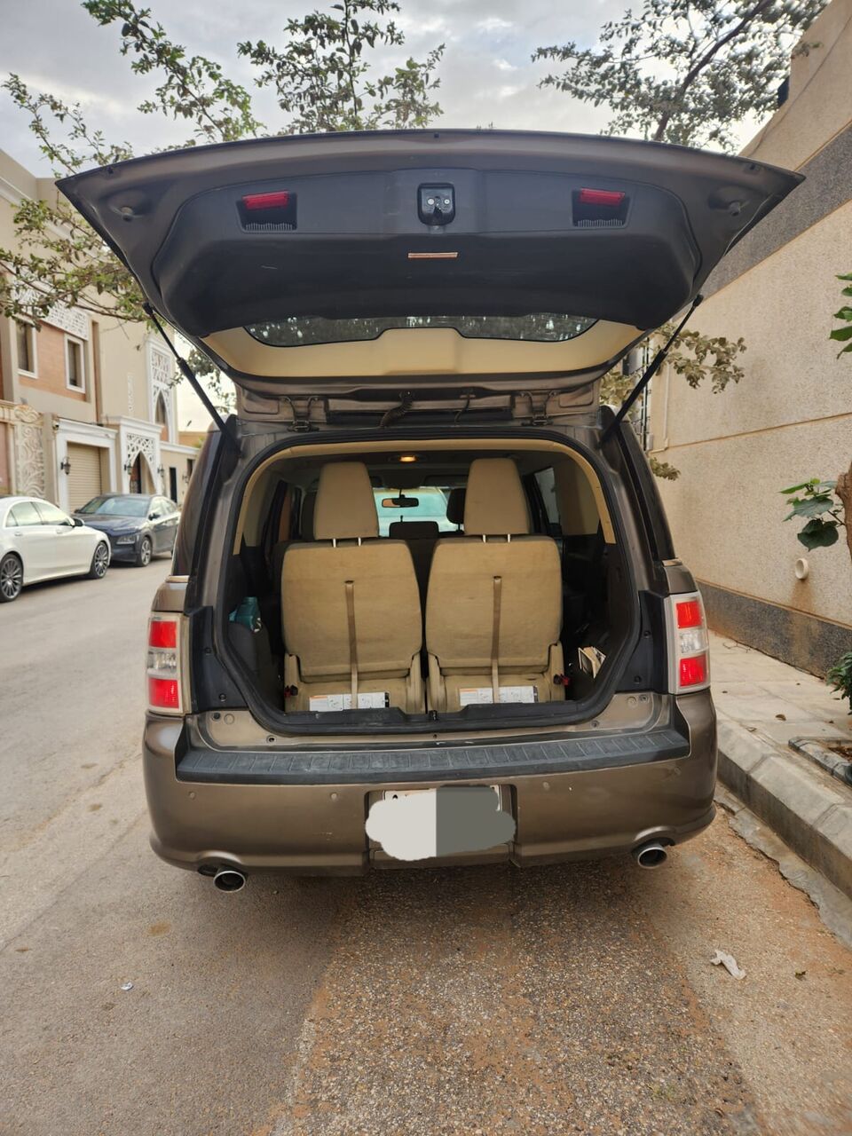 Riyadh, Vehicles, Cars & Trucks , SAR 35000,  Ford Flex 2013 (7 Seater Mind Condition),  2013,  Automatic,  191000 KM,  Ford Flex  (7 Seater)