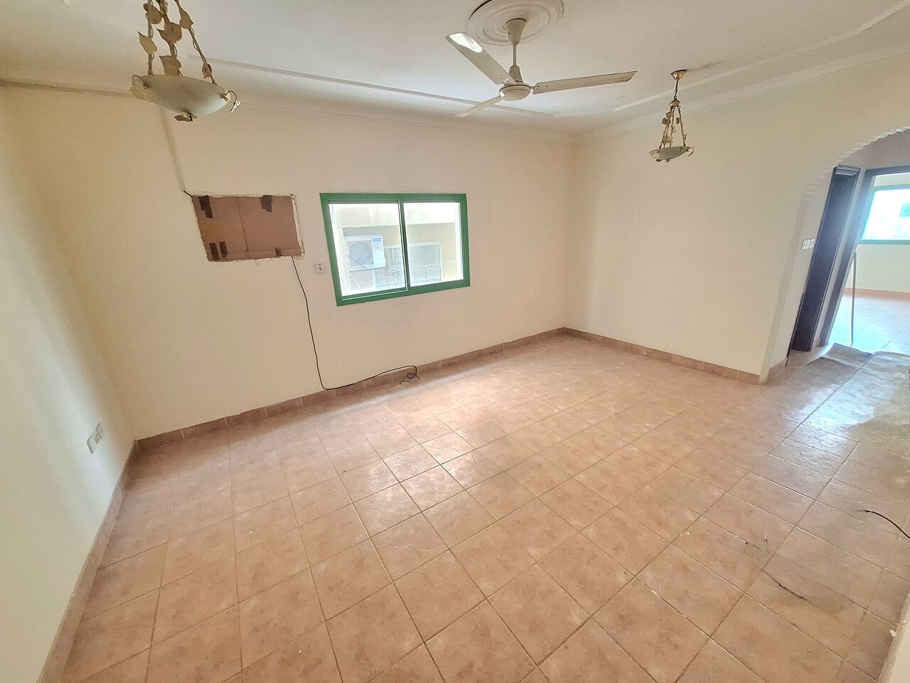 Mahooz, Apartments, Flats, Houses & Villas, BHD 160/year,  1 BR,  Unfurnished 1 Bedroom Flat Available In Mahooz
