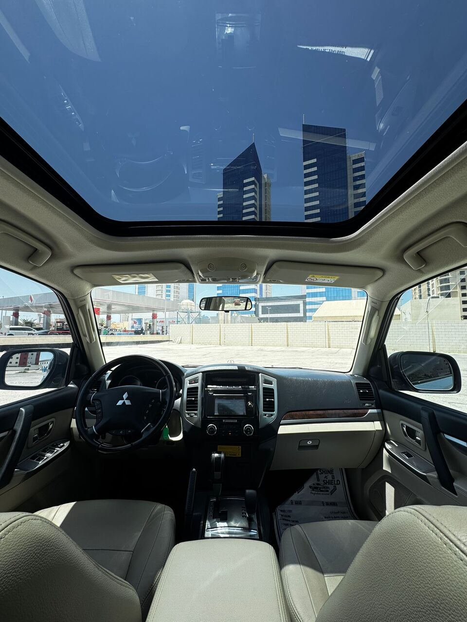 Muharraq, Vehicles, Cars & Trucks , BHD 5700,  Mitsubishi Pajero,  2017,  Automatic,  114000 KM,  FULLY LOADED