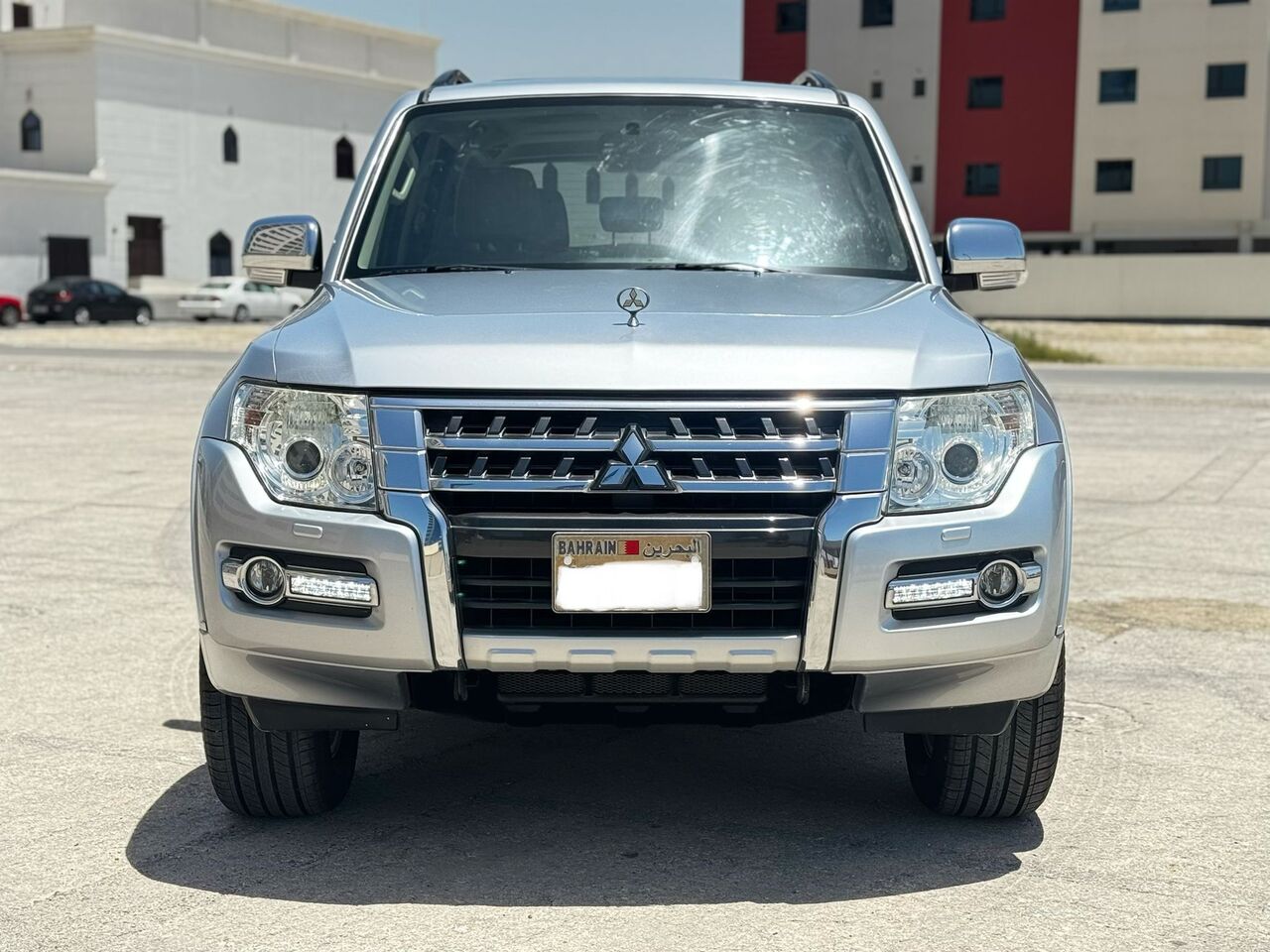 Muharraq, Vehicles, Cars & Trucks , BHD 5700,  Mitsubishi Pajero,  2017,  Automatic,  114000 KM,  FULLY LOADED
