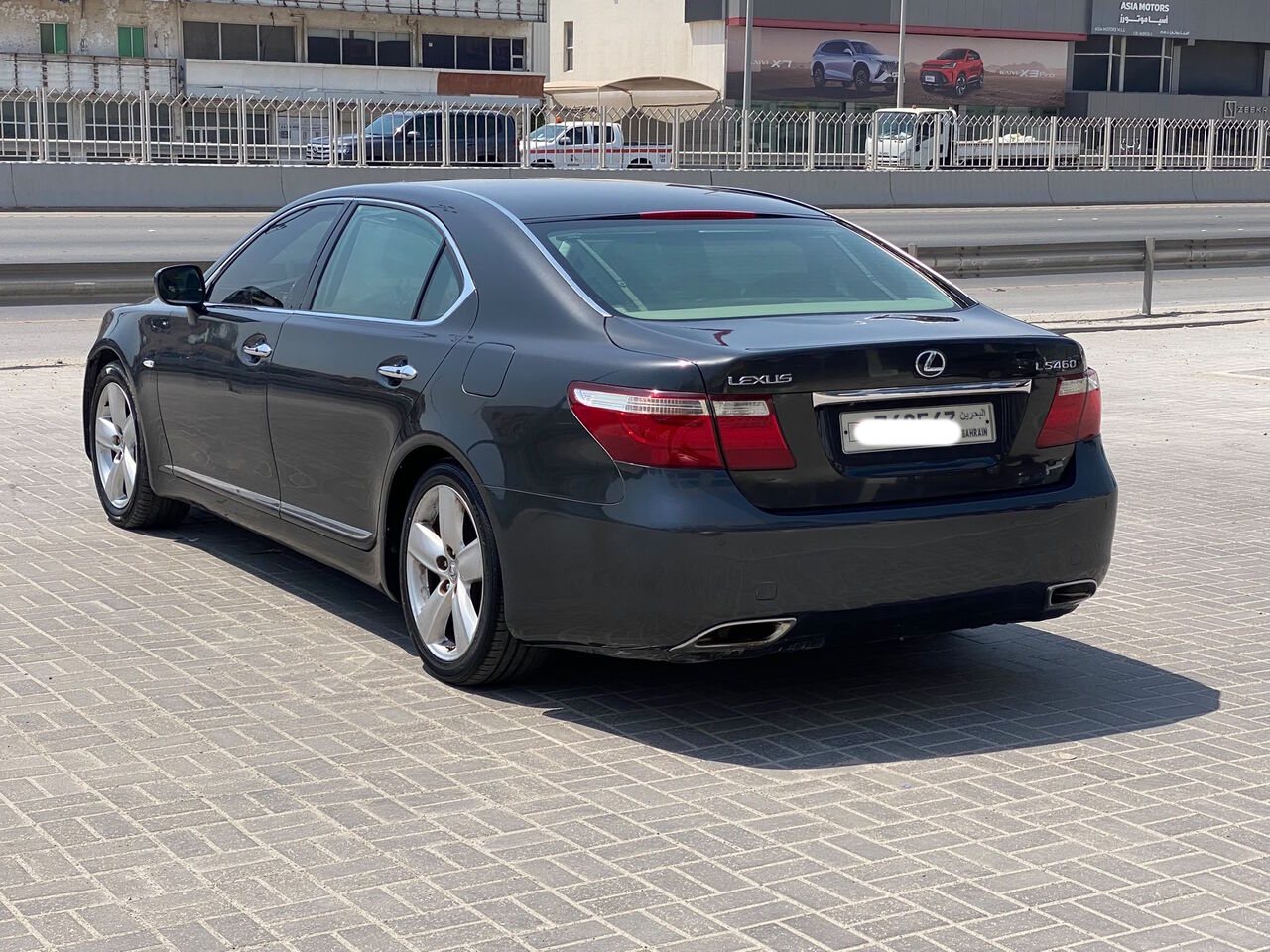Manama, Vehicles, Cars & Trucks , BHD 2900,  Lexus LS-460,  2007,  Automatic,  210300 KM,   /  (Grey)