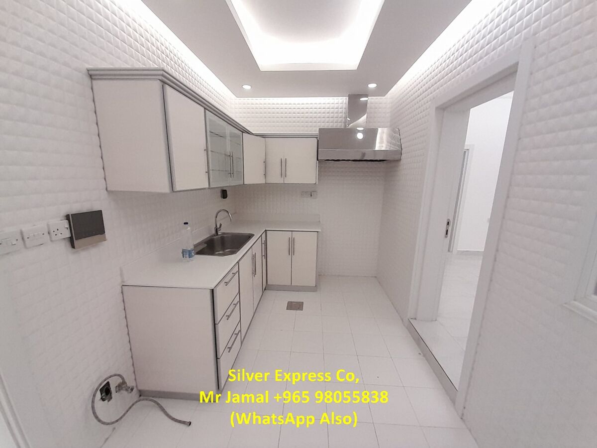 Funaitees, Apartments, Flats, Houses & Villas, KWD 650/month,  2 BR,  200 Sq. Meter,  2 Master Bedroom Rooftop Apartment. For Rent In Finatees.