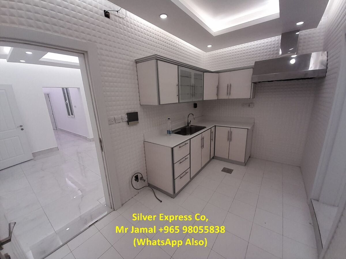 Funaitees, Apartments, Flats, Houses & Villas, KWD 650/month,  2 BR,  200 Sq. Meter,  2 Master Bedroom Rooftop Apartment. For Rent In Finatees.
