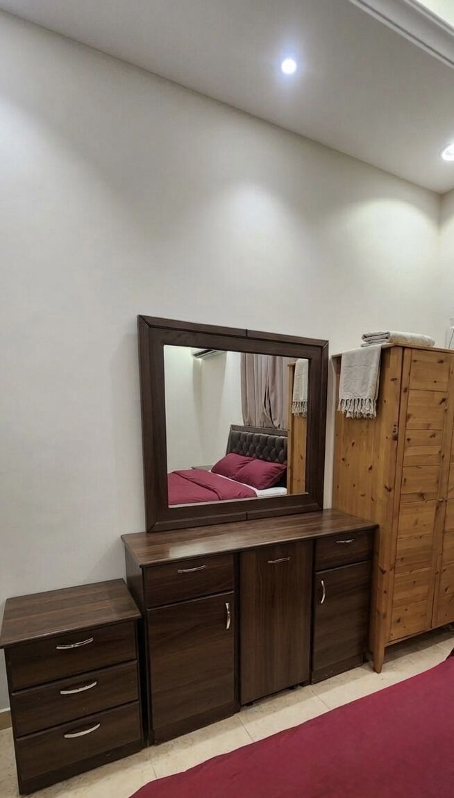 Riyadh, Furniture, SAR 1,  Selling Cheap Furniture Dressing Table Closet Bed