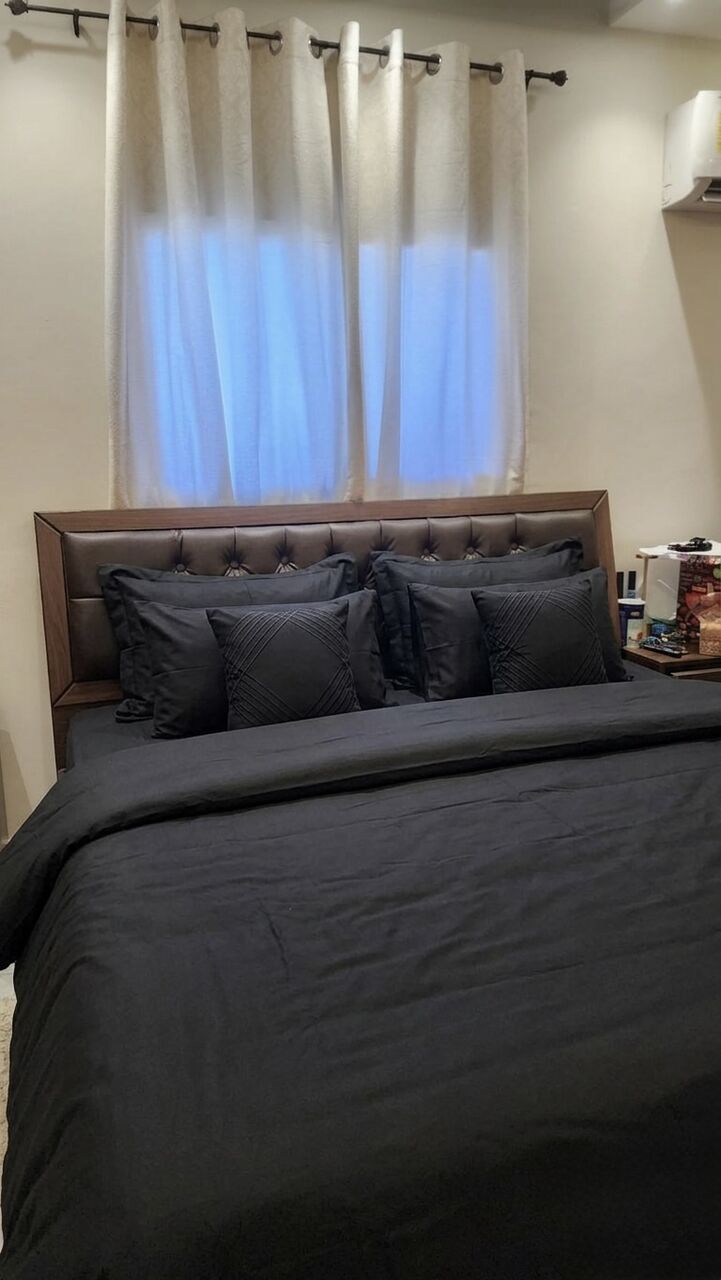 Riyadh, Furniture, SAR 1,  Selling Cheap Furniture Dressing Table Closet Bed