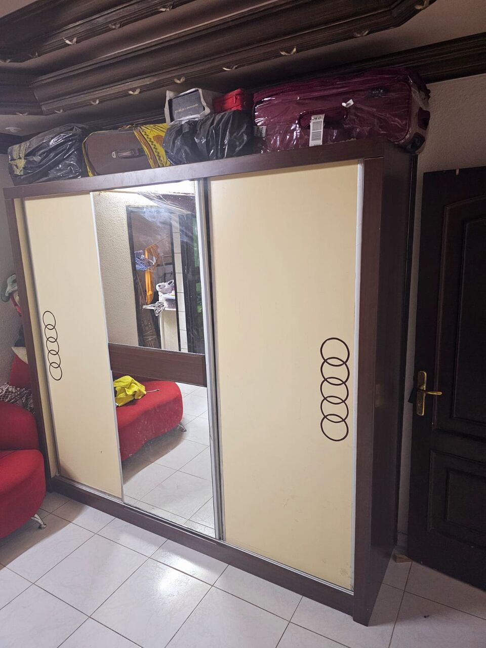 Jeddah, Furniture, SAR 2000,  QUEEN SIZE COMPLETE BEDSET FOR SALE