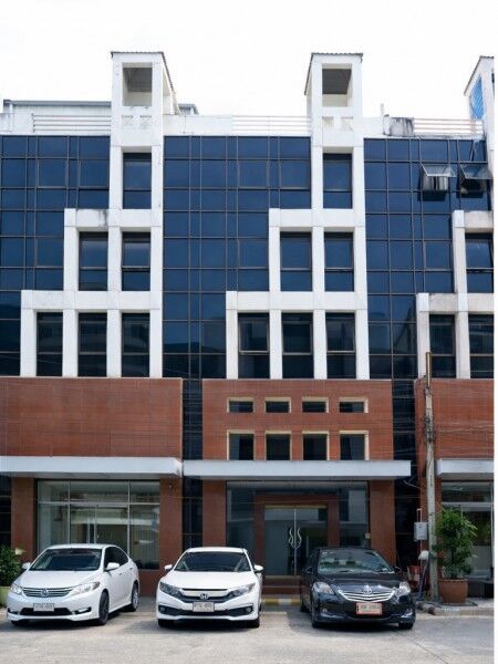 Bangkok, Villas, THB 59998,  26 Sq. Feet,  The Mall Bang Kapi, Office Building For Rent, 6 Floors, 2 Bedrooms, 5-6 Bathrooms,