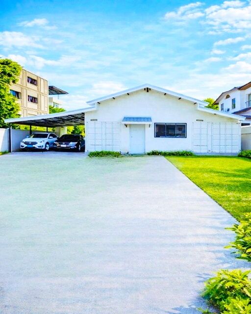 Bangkok, Villas, THB 47999,  175 Sq. Feet,  Seacon Square And Paradise Park, Yellow Line MRT Srinakarin 38 200m. Walking Distance