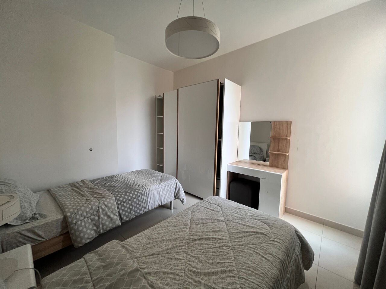 Segaya, Apartments, Flats, Houses & Villas, BHD 400/month,  2 BR,  Spacious & Bright 2BR | Fully Furnished | Gym & WiFi | Salmaniya / Zinj / Segaya