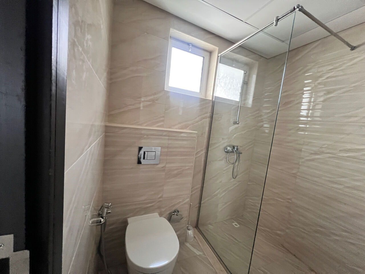 Segaya, Apartments, Flats, Houses & Villas, BHD 400/month,  2 BR,  Spacious & Bright 2BR | Fully Furnished | Gym & WiFi | Salmaniya / Zinj / Segaya