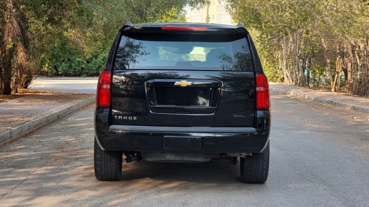 Manama, Vehicles, Cars & Trucks , BHD 6800,  Chevrolet Tahoe,  2017,  Automatic,  267000 KM,   FOR SALE