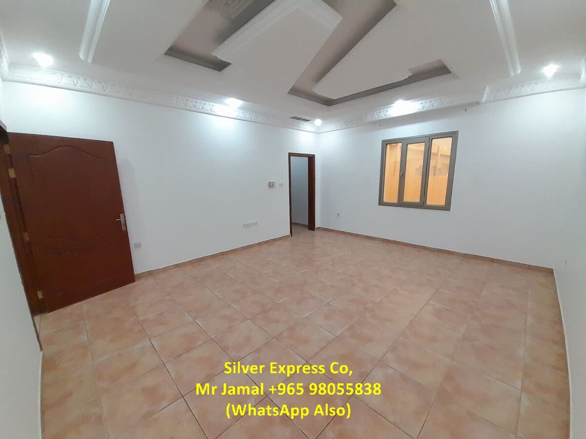 Mangaf, Apartments, Flats, Houses & Villas, KWD 700/month,  4 BR,  300 Sq. Meter,  4 Bedroom Private Floor For Rent In Mangaf (Expats Only).