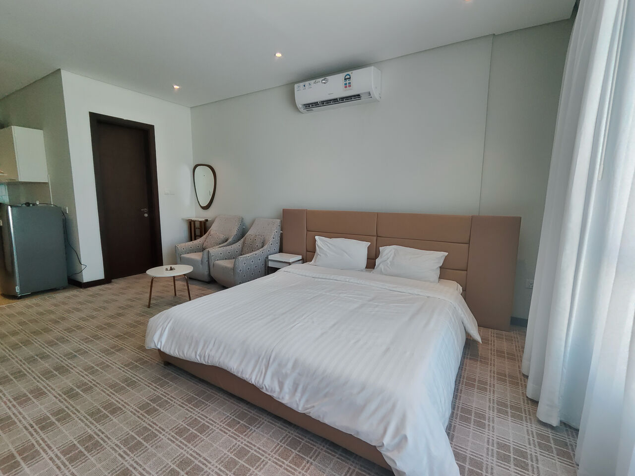 Segaya, Apartments, Flats, Houses & Villas, BHD 270/month,  1 BR,  Fully Furnished Studio | Pool, Gym & WiFi | Prime Location | Salmaniya / Mahoos / Segaya