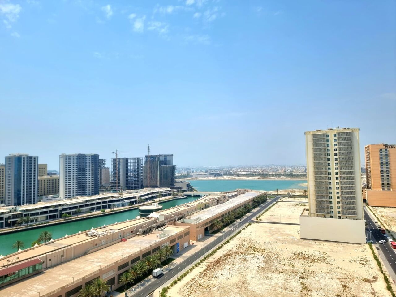 Amwaj Islands, Apartments, Flats, Houses & Villas, BHD 350/month,  Furnished,  1 BR,  70 Sq. Meter,  Beautiful 1 BR FF Apartment With Lagoon View