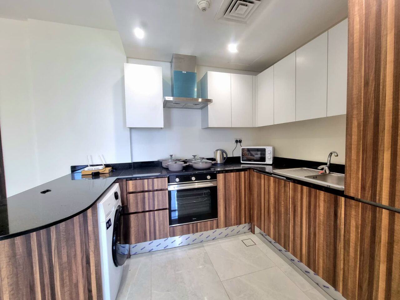 Amwaj Islands, Apartments, Flats, Houses & Villas, BHD 350/month,  Furnished,  1 BR,  70 Sq. Meter,  Beautiful 1 BR FF Apartment With Lagoon View