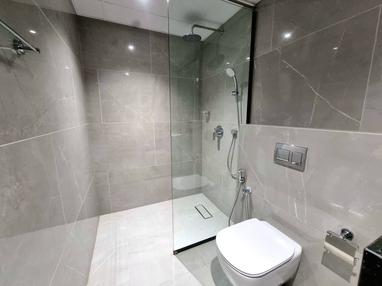 Amwaj Islands, Apartments, Flats, Houses & Villas, BHD 350/month,  Furnished,  1 BR,  70 Sq. Meter,  Beautiful 1 BR FF Apartment With Lagoon View