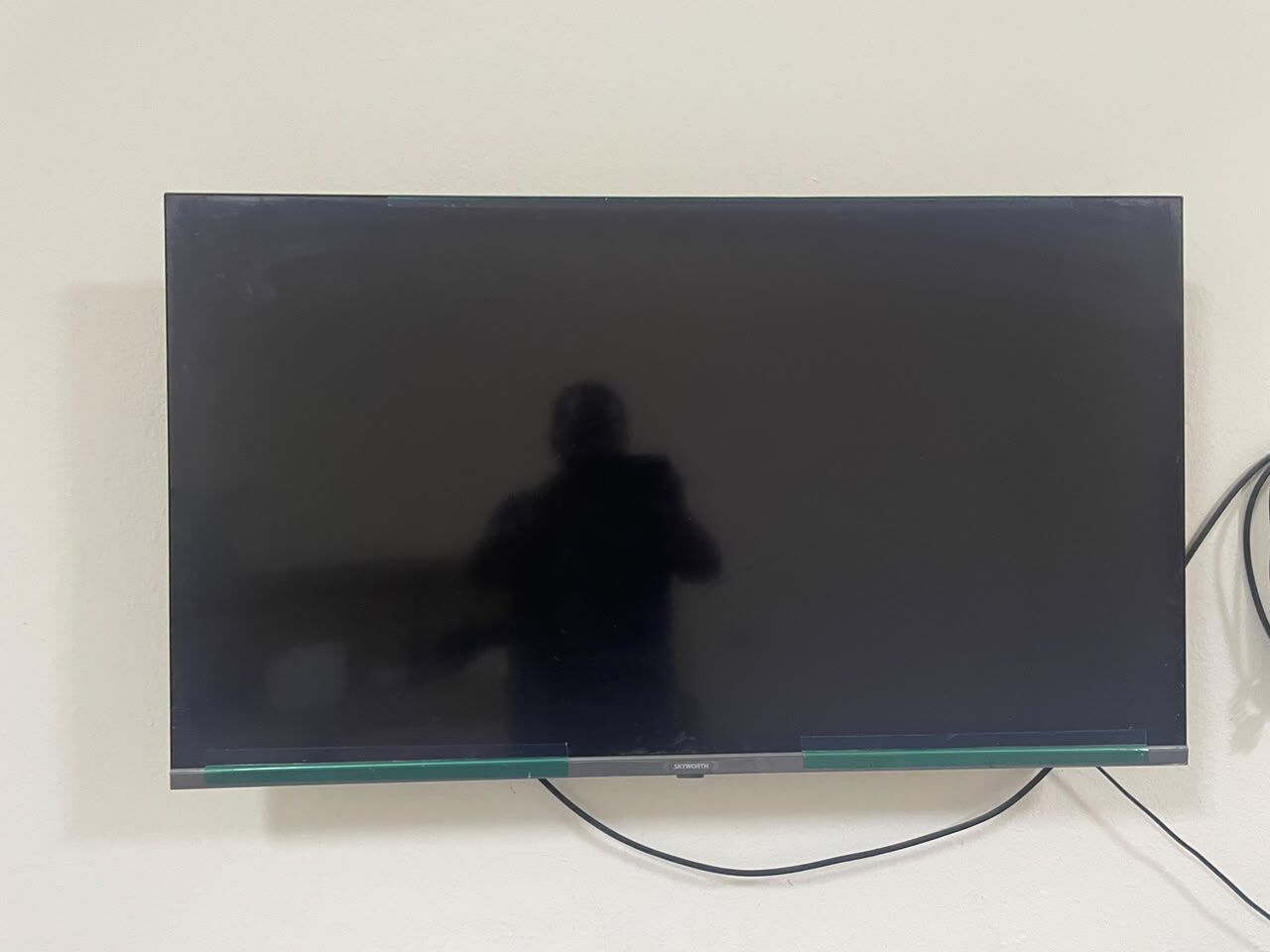 Jubail, Electronics, SAR 600,  42" Good Condition Skyworth TV