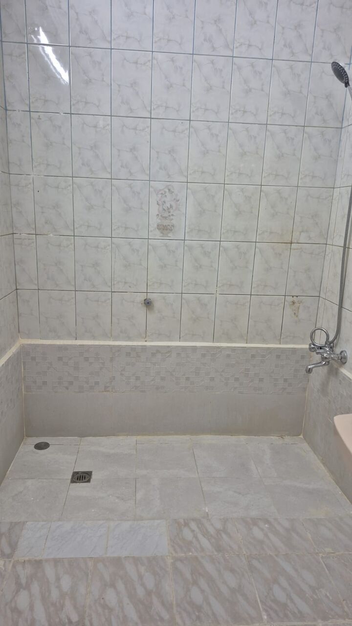 Al Aziziyah, Apartments, Flats, Houses & Villas, SAR 1000/month,  1 BR,  Room For Rent &ndash; Working Women/Girls Only (Preferred Pakistani/Indian)