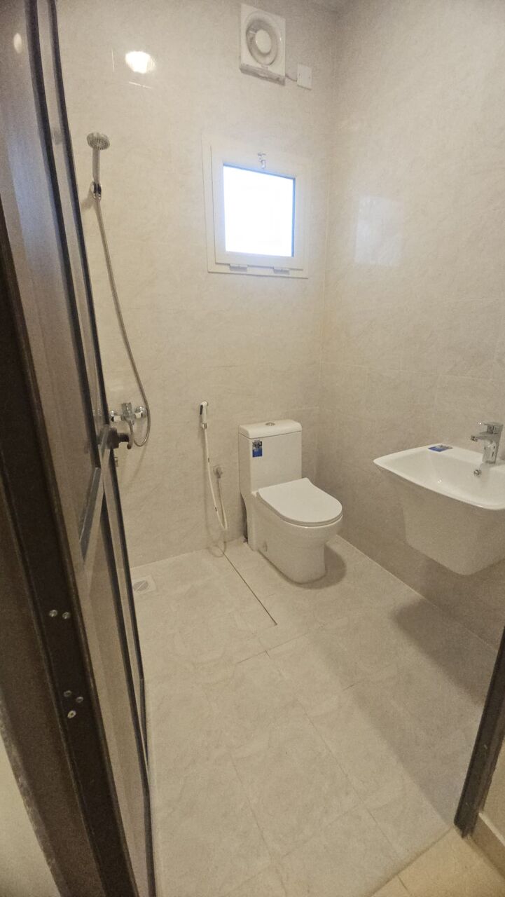 Umm Al Hassam, Apartments, Flats, Houses & Villas, BHD 280/month,  3 BR,  3 Bedroom Semi Furnished Flat For Rent Ewa Under Owner Name