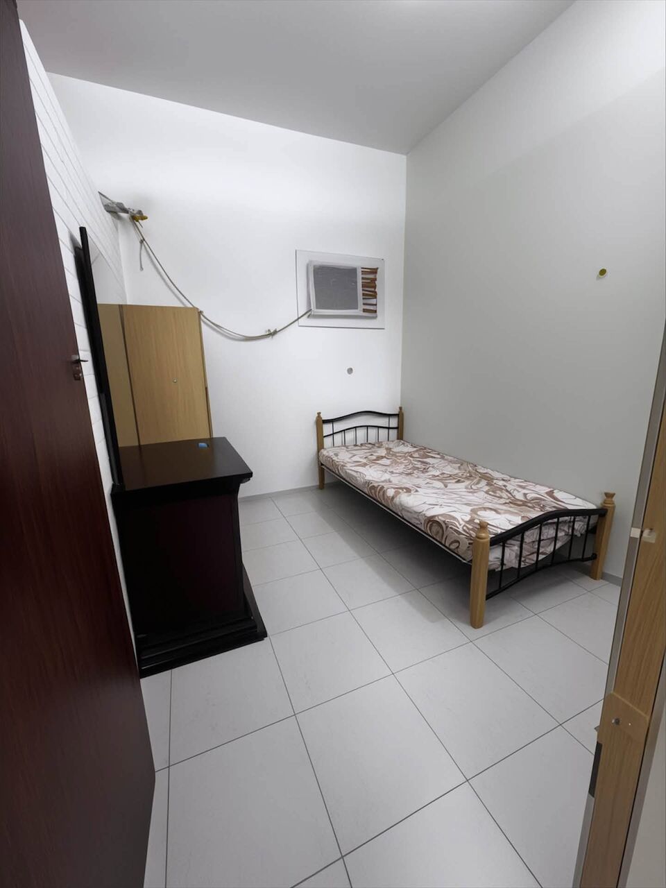 Hoora, Rooms for Rent, BHD 60/month,  Furnished,  2 Rooms Partitions For Female With Own Door