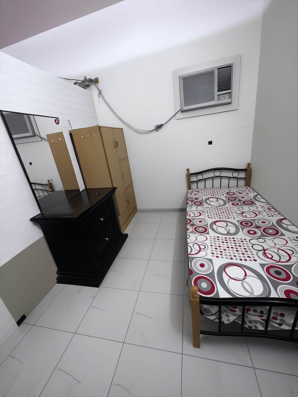 Hoora, Bedspace For Rent, BHD 60/month,  2 Partitions Room Available End Of July For Female