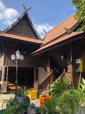 Bangkok, Real Estate For Sale, THB 65000000,  6 BR,  2400 Sq. Feet,  Land For Sale With Thai House, Hang Dong, Chiang Mai, 6 Rai, Next To Highway 2001. Along
