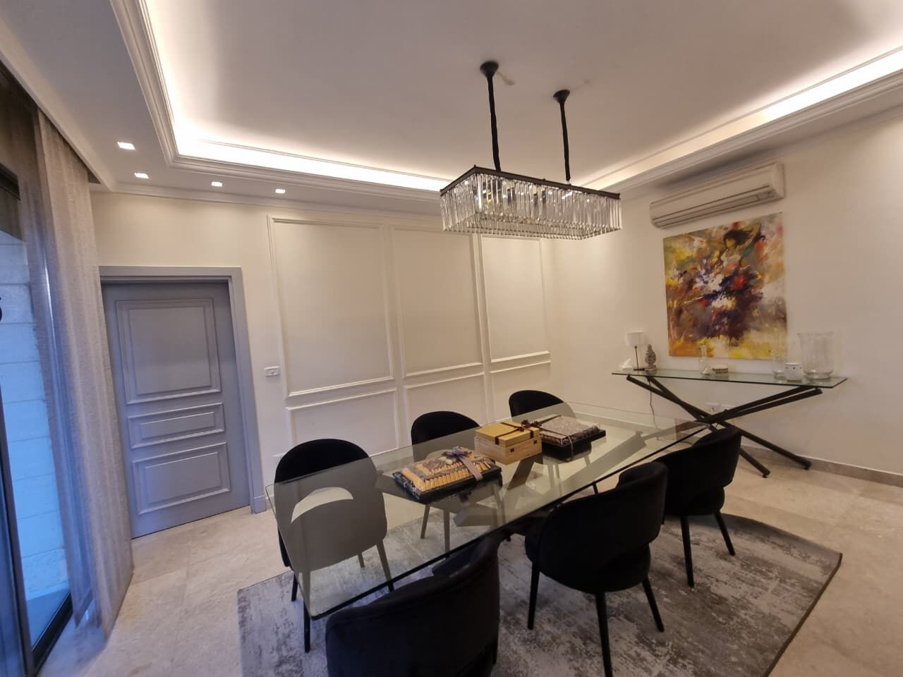 Abdoun, Apartments, Flats, Houses & Villas, JOD 27000/month,  3 BR,  225 Sq. Meter,  Semi-ground Floor Apartment For Rent In Abdoun