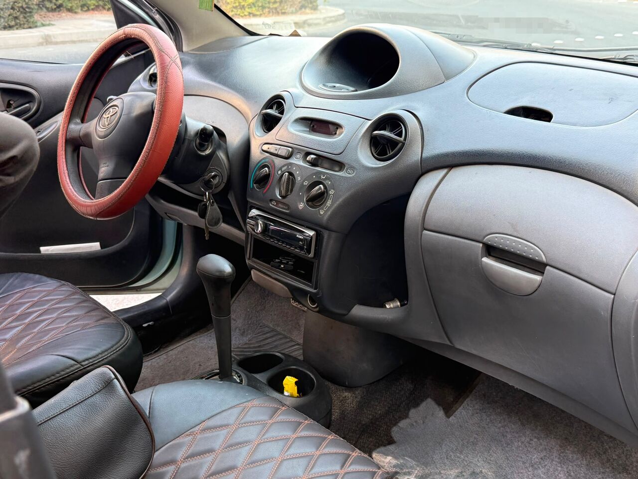 Manama, Vehicles, Cars & Trucks , BHD 850,  Toyota Echo,  2003,  Automatic,  2335667 KM,