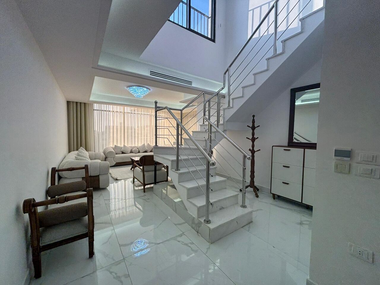 Abdoun, Apartments, Flats, Houses & Villas, JOD 27000/year,  Furnished,  3 BR,  300 Sq. Meter,  Modern Duplex Apartment For Rent