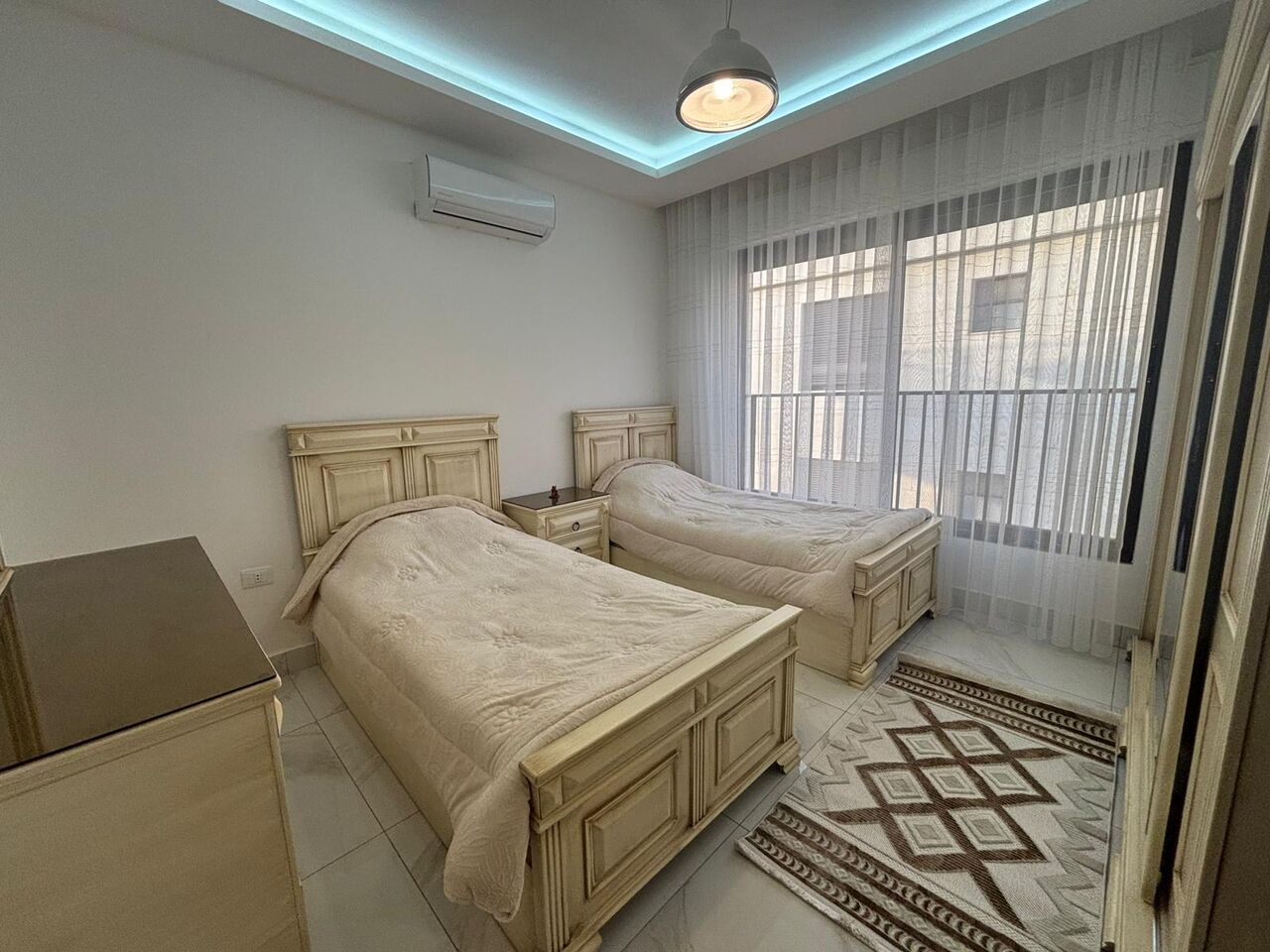 Abdoun, Apartments, Flats, Houses & Villas, JOD 27000/year,  Furnished,  3 BR,  300 Sq. Meter,  Modern Duplex Apartment For Rent