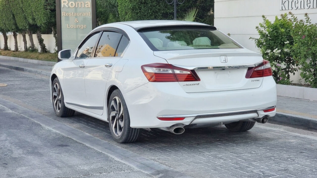 Manama, Vehicles, Cars & Trucks , BHD 4700,  Honda Accord,  2017,  Automatic,  158000 KM,    FOR SALE