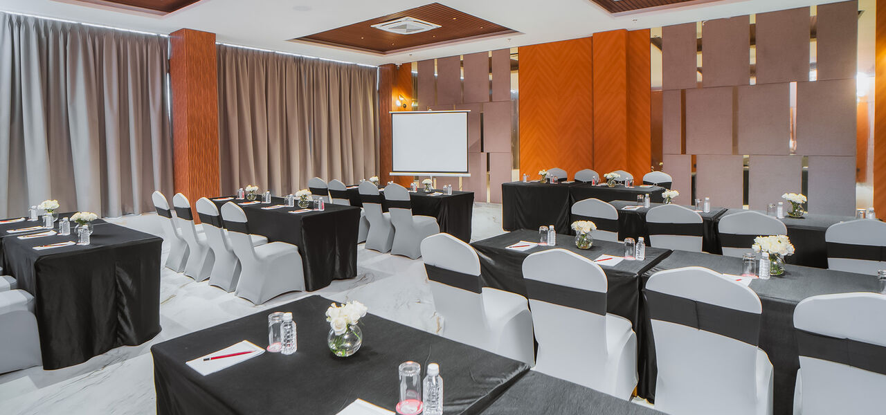 Jaipur, Travel, Best Business Hotel In Jaipur For Meetings & Conferences - Pink Pearl Hotel
