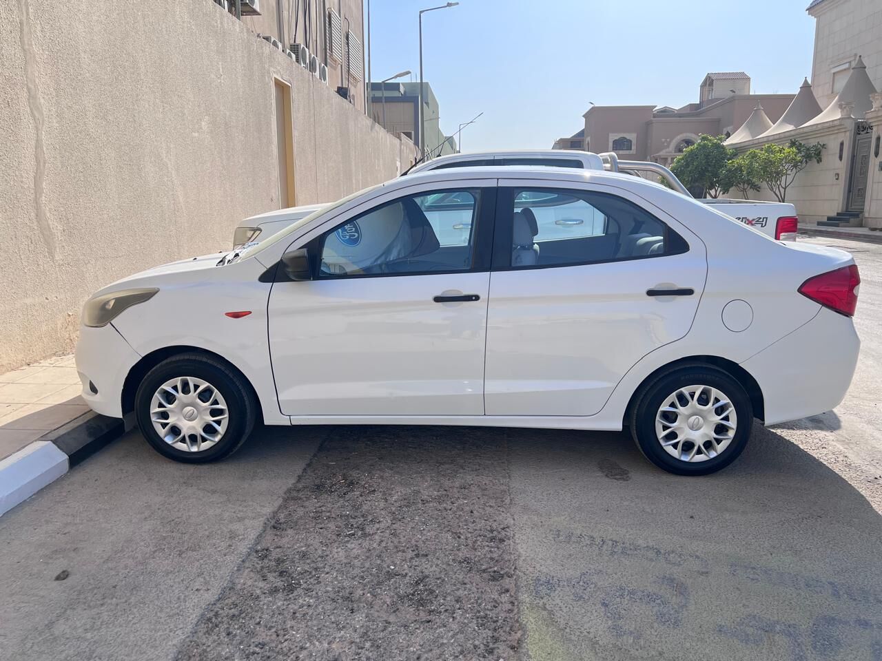Riyadh, Vehicles, Cars & Trucks , SAR 20000,  Ford Figo,  2018,  Automatic,  167400 KM,