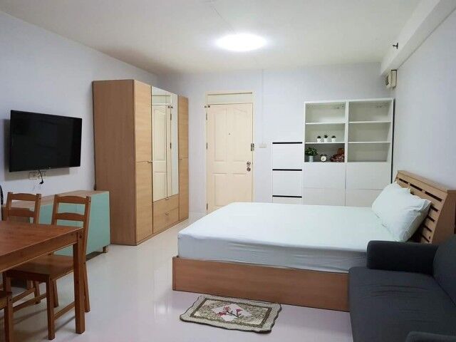 Bangkok, Villas, THB 10000,  30 Sq. Meter,  City Home Sukhumvit Convenient Private 2nd Floor BTS Udomsuk