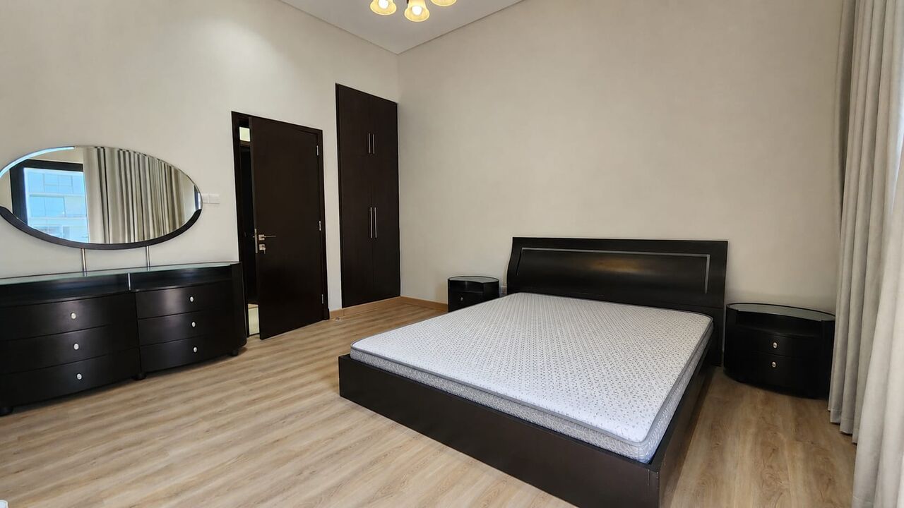Amwaj Islands, Villas, BHD 850,  Furnished,  160 Sq. Meter,  Canal Access 2 BR FF Villa For Rent Floating City