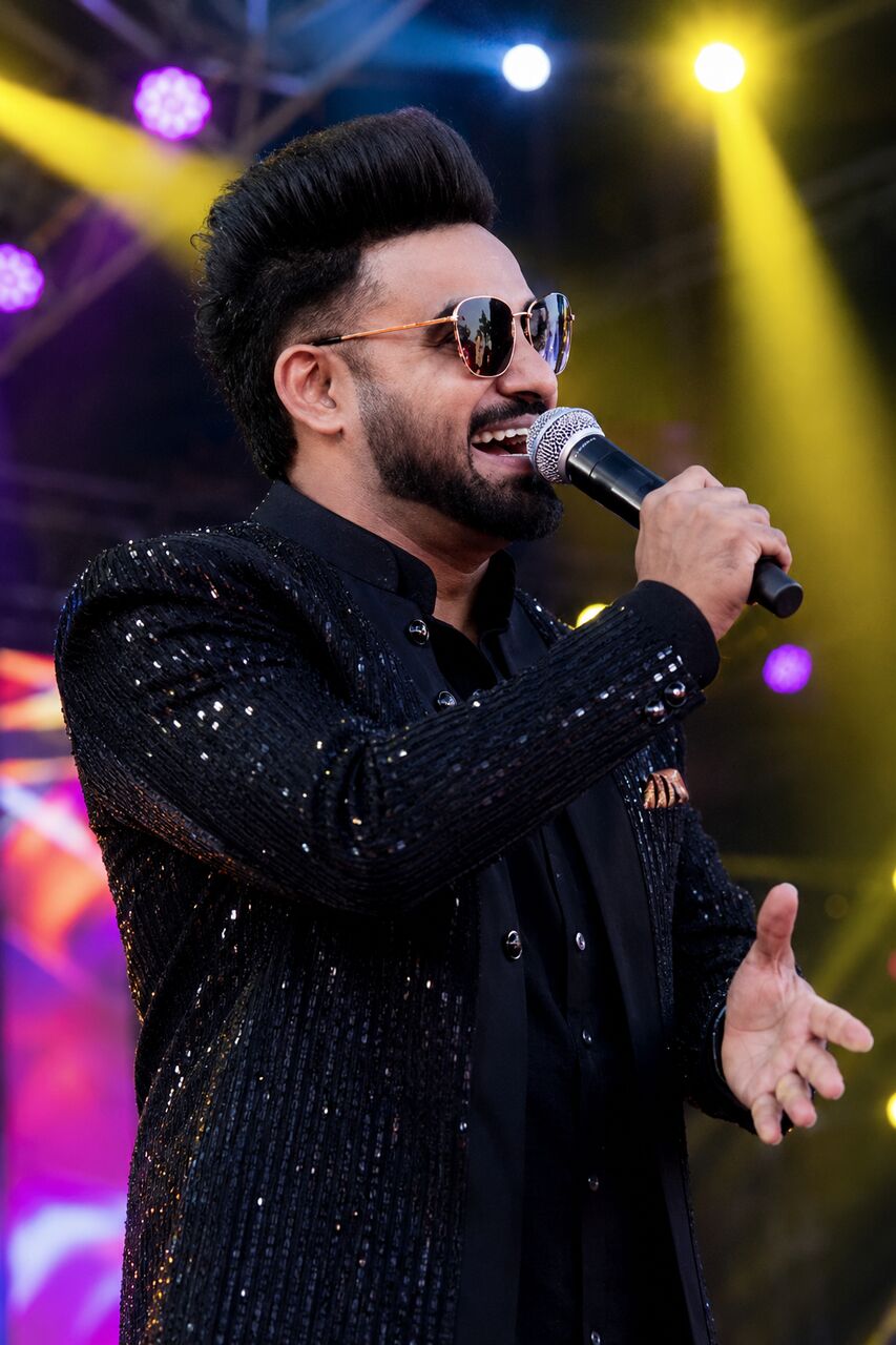 Chandigarh Tricity, General, Hire Punjabi Singer For Events | Book Resham Singh Anmol For Live Shows